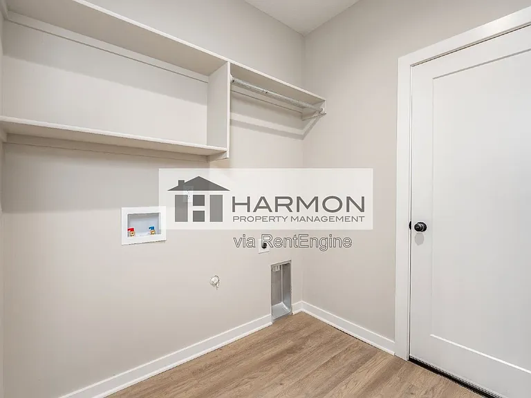 1902 N Cody Ln — Photo 11