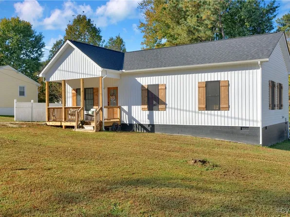 3714 Susie Dr, Petersburg, VA 23803