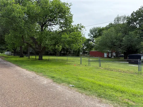 W Boyd Ave, Boyd, TX 76023