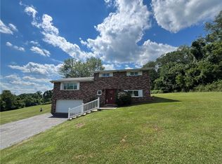 4646 Williamsport Rd, Monongahela, PA 15063