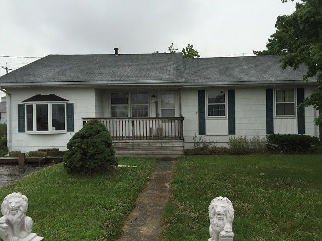 1st image of 3450 Bergen Ave