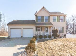 1 Amherst Dr, Burlington, NJ 08016