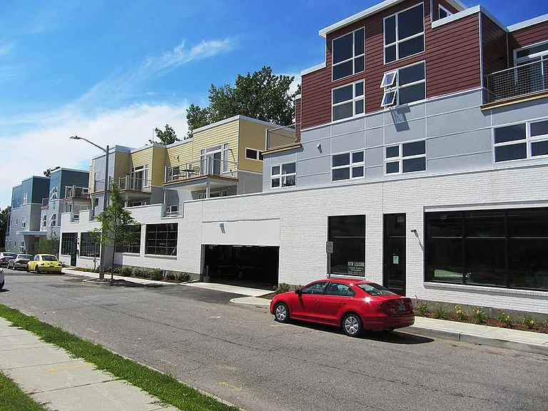 Packard Lofts — Photo 6