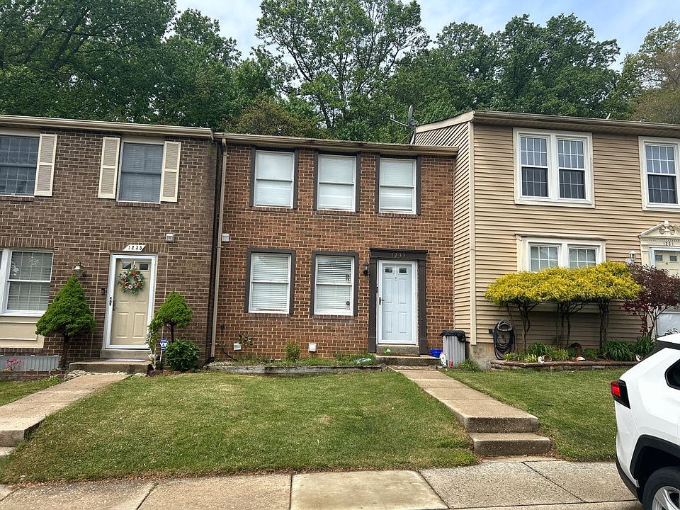 1st image of 1233 Elm Grove Cir