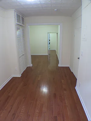 Rented by Glasser Realty LLC | media 12