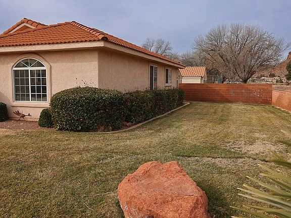 5th image of 385 W Brigham Rd APT 22