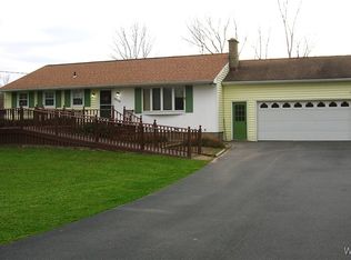 7970 Fletcher Rd, Akron, NY 14001