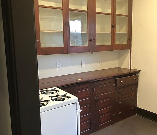 5th image of 674 McKinley Pkwy