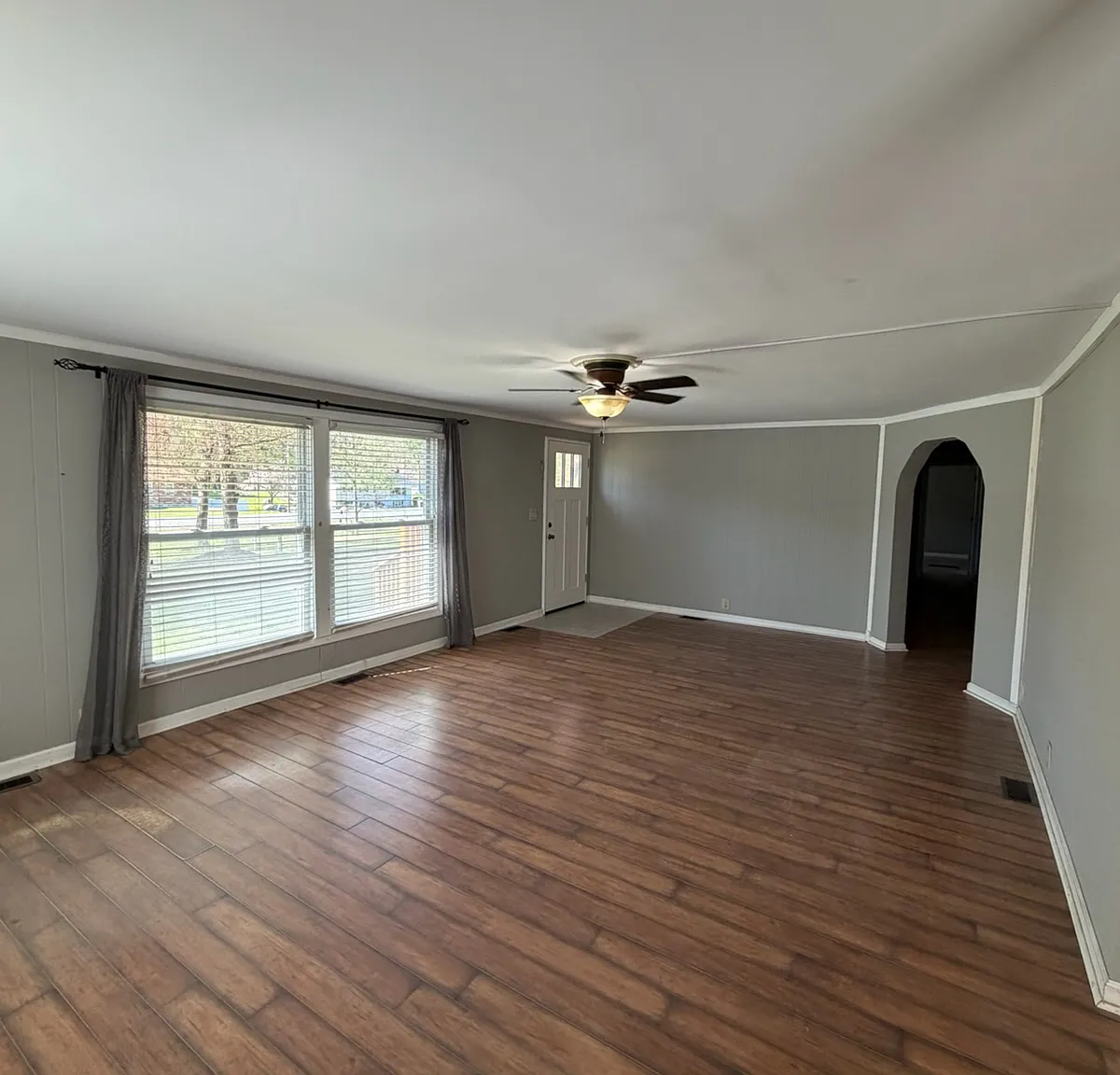 3 bed, 1560 sqft, $2,200 — Photo 2