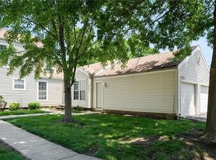 8049 N Stoddard Ave, Kansas City, MO 64152