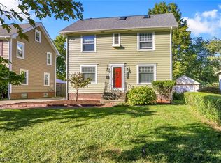 3323 E Fairfax Rd, Cleveland Heights, OH 44118