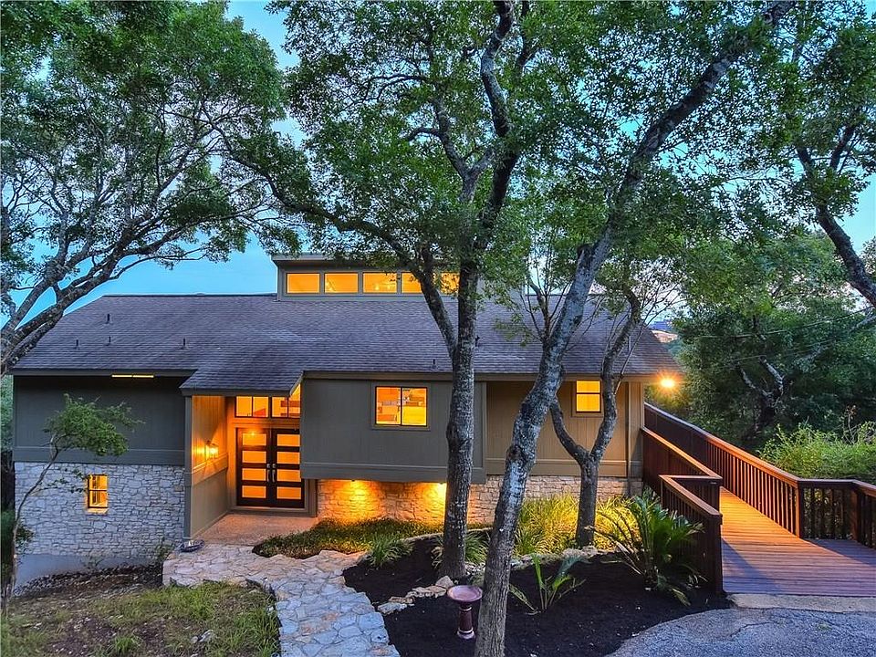 1st image of 475 Spiller Ln
