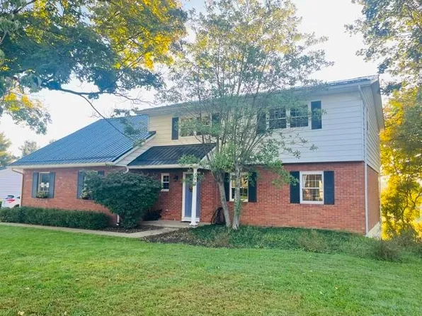 1116 Hilltop Dr, Newark, OH 43055