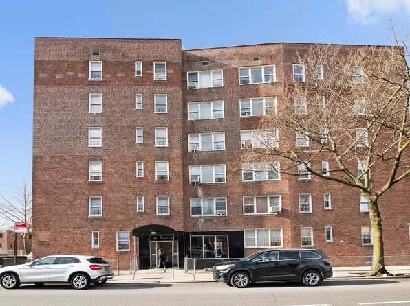 180 Van Cortlandt Park South