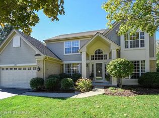 551 Meadowview Dr, Wauconda, IL 60084
