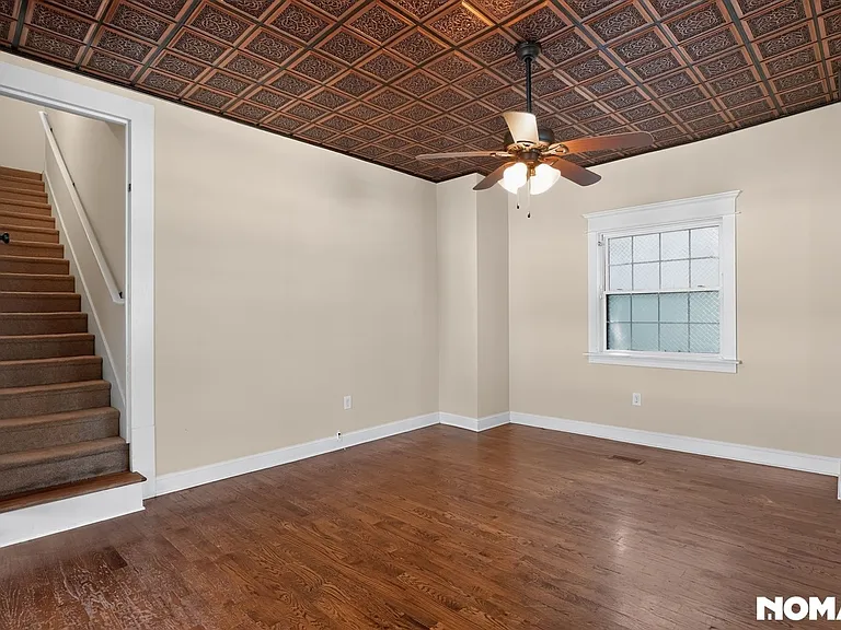 1040 Sharpe Ave — Photo 8