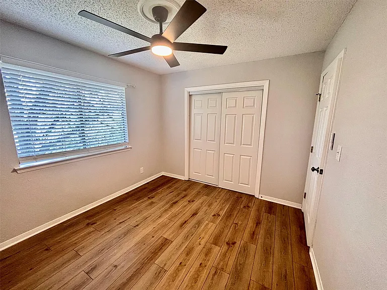 1918 Holly Hill Dr #A — Photo 15