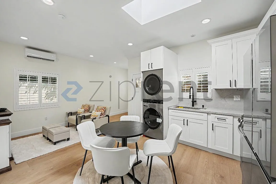 1 bed, 500 sqft, $2,095 — Photo 3