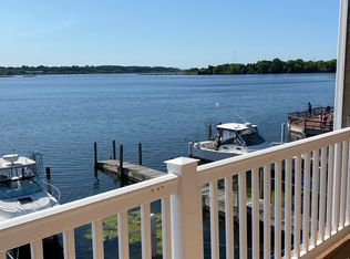 39 Arthur St #4, Manistee, MI 49660