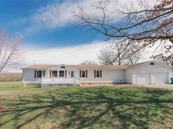 4050 Highway B, Bland, MO 65014