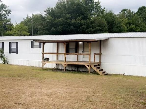 2617 Central Rd, Blackshear, GA 31516