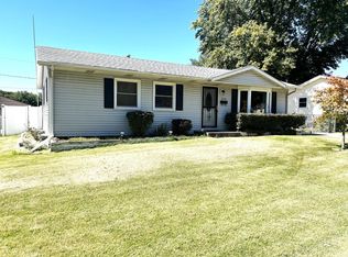 2104 Linway Dr, Beloit, WI 53511