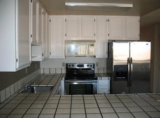 40 Parkview Terrace Dr, San Pablo, CA