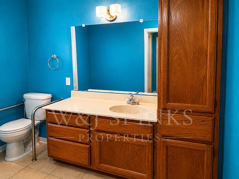 1218 Mango Ct — Photo 11