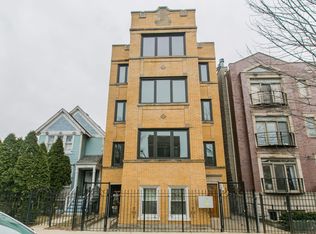 1004 N Francisco Ave, Chicago, IL 60622