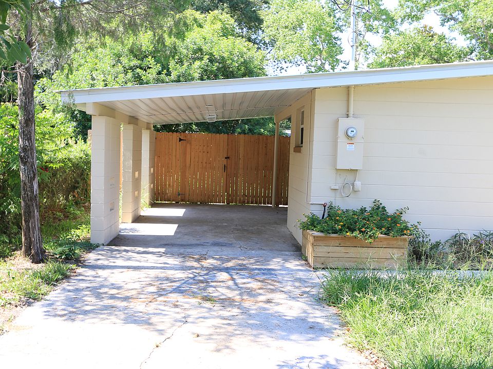 1st image of 3206 Sherry Dr