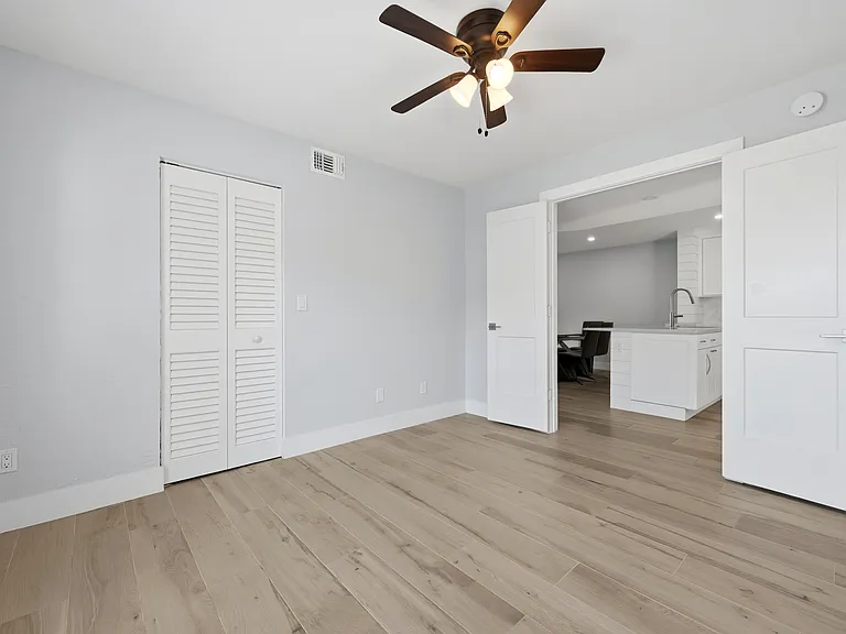 1330 Derbyshire Ct #101 — Photo 24