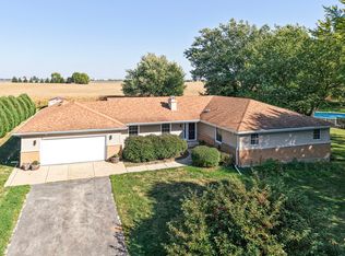 21182 Virginia Rd, Dekalb, IL 60115