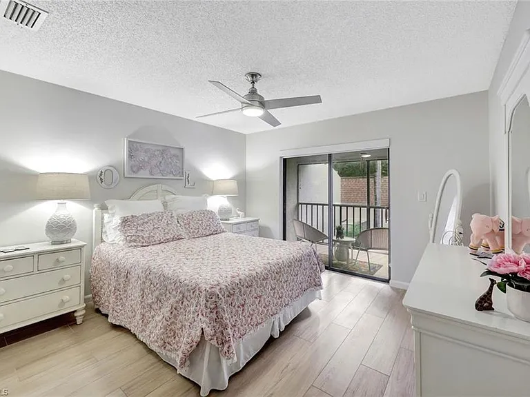 15400 Cedarwood Ln #1-201 — Photo 11
