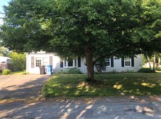 25 Kenwood Dr, Whitman, MA 02382