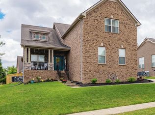 805 Baggins Ct, Gallatin, TN 37066