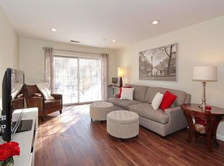 197 Riveredge Dr, Chatham, NJ 07928