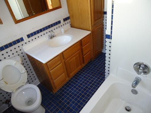 4th image of 10558 Worth Ave