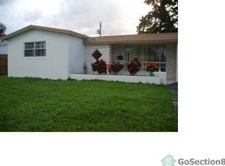 3400 Island Dr, Hollywood, FL 33023