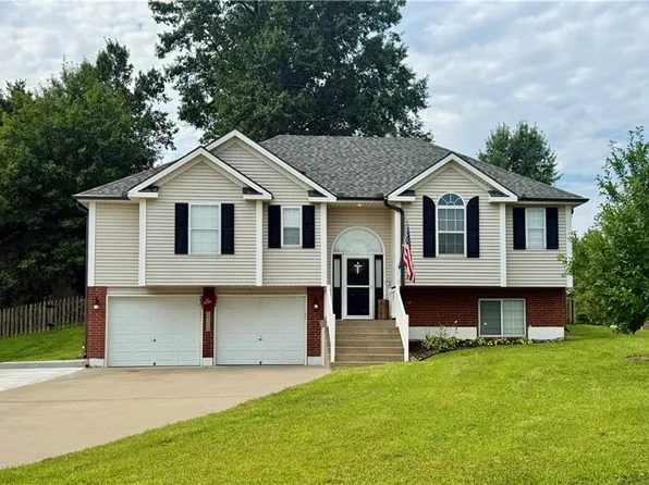 3708 N 112th St, Kansas City, KS 66109