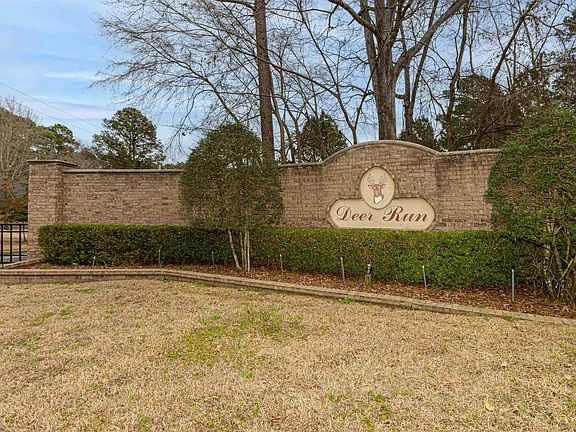 3rd image of 10969 Deer Creek Dr
