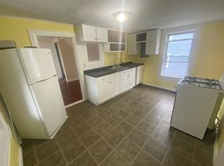 114 Harrison St #3, Worcester, MA 01604