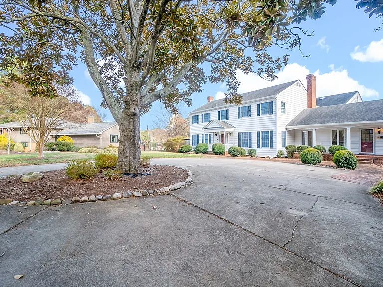 2901 Replica Ln — Photo 26