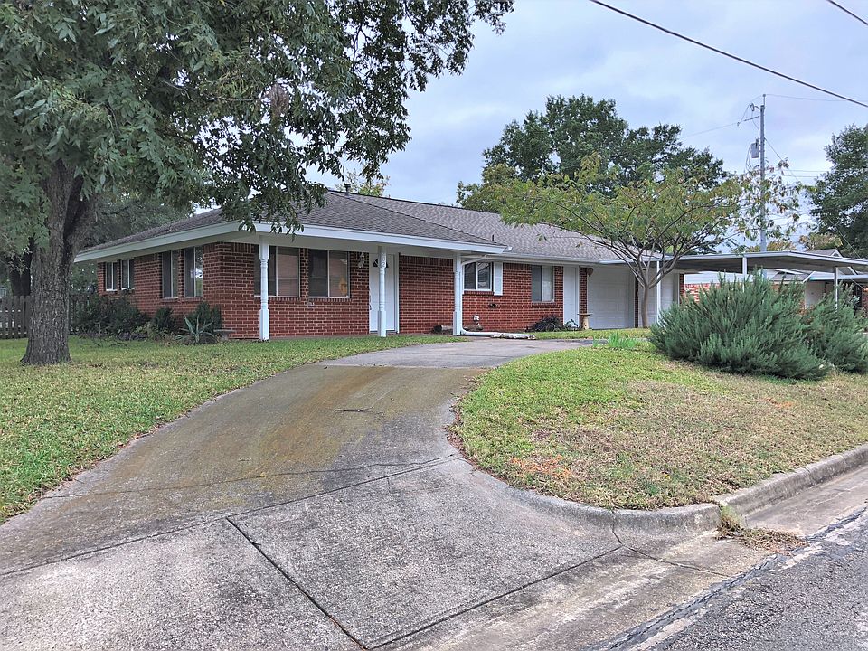 1st image of 202 Tennie Dr