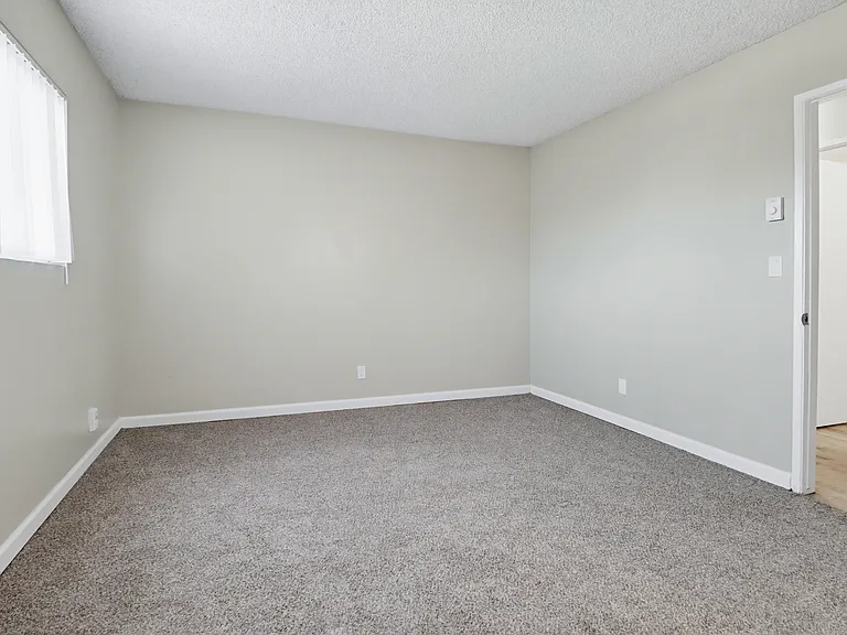Camelot Apartments — Photo 19