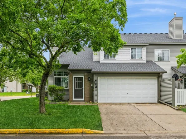 9935 Russell Ave N APT 1, Brooklyn Park, MN 55444