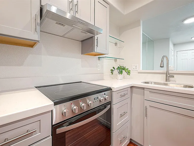 2601 Marilee Ln #3 — Photo 3