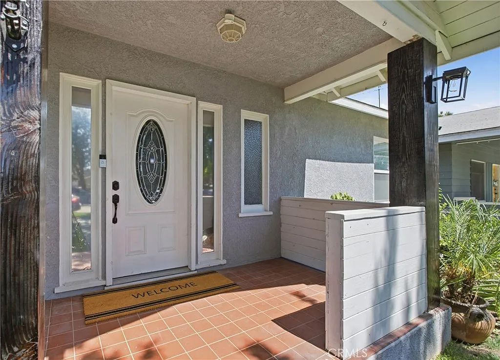 2 bed, 1.5 bath, 1207 sqft, $3,495 — Photo 4