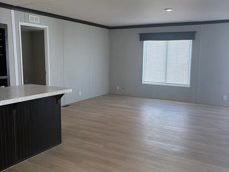 845 Barton Rd — Photo 6
