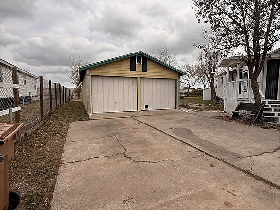 4th image of 930 Rambler Pl