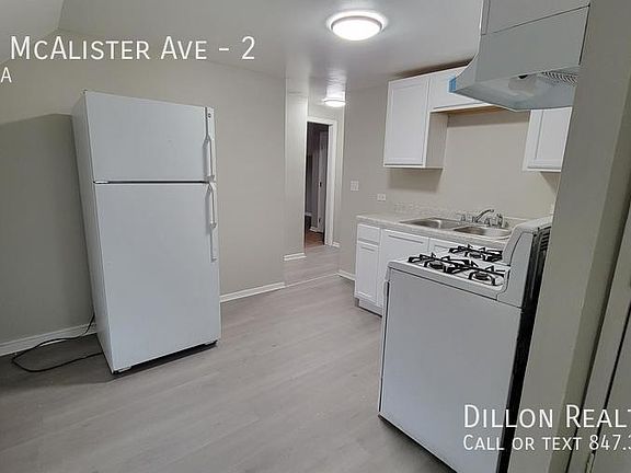 2nd image of 920 S McAlister Ave #2